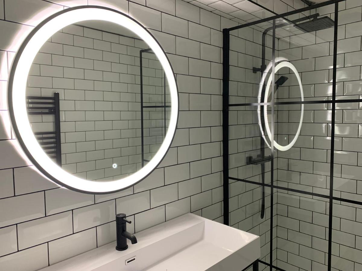 Loft 11 Stunning Luxury Nyc Loft Style Interior Designed 2Bd Apartment Excellent City Centre Location Mezzanine Cinema Room Designer Furniture Amazing Space Douglas Zewnętrze zdjęcie