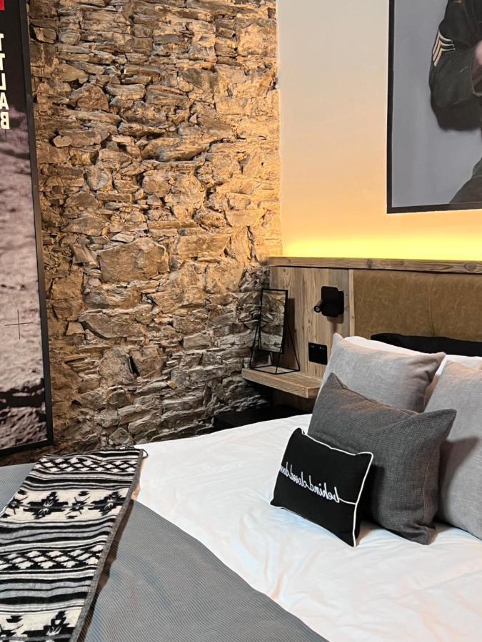 Loft 11 Stunning Luxury Nyc Loft Style Interior Designed 2Bd Apartment Excellent City Centre Location Mezzanine Cinema Room Designer Furniture Amazing Space Douglas Zewnętrze zdjęcie