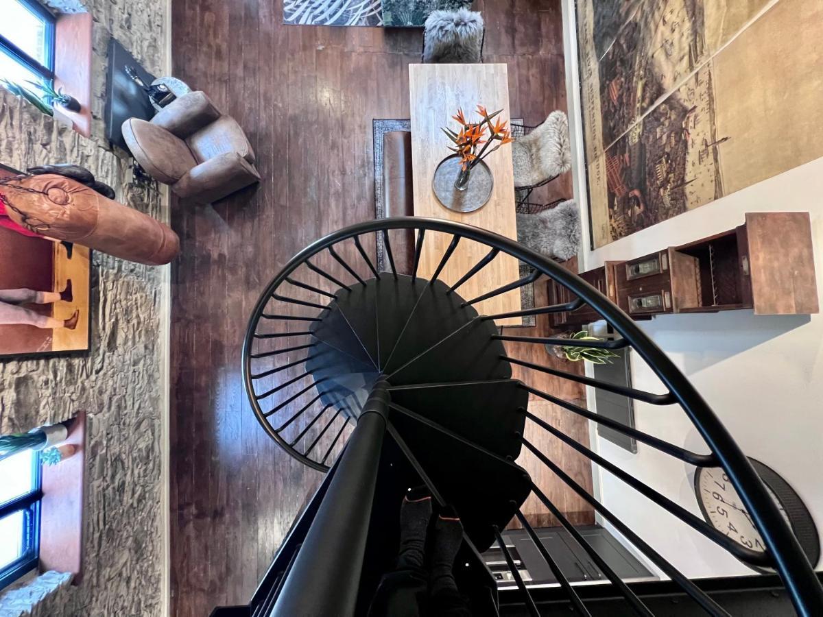Loft 11 Stunning Luxury Nyc Loft Style Interior Designed 2Bd Apartment Excellent City Centre Location Mezzanine Cinema Room Designer Furniture Amazing Space Douglas Zewnętrze zdjęcie