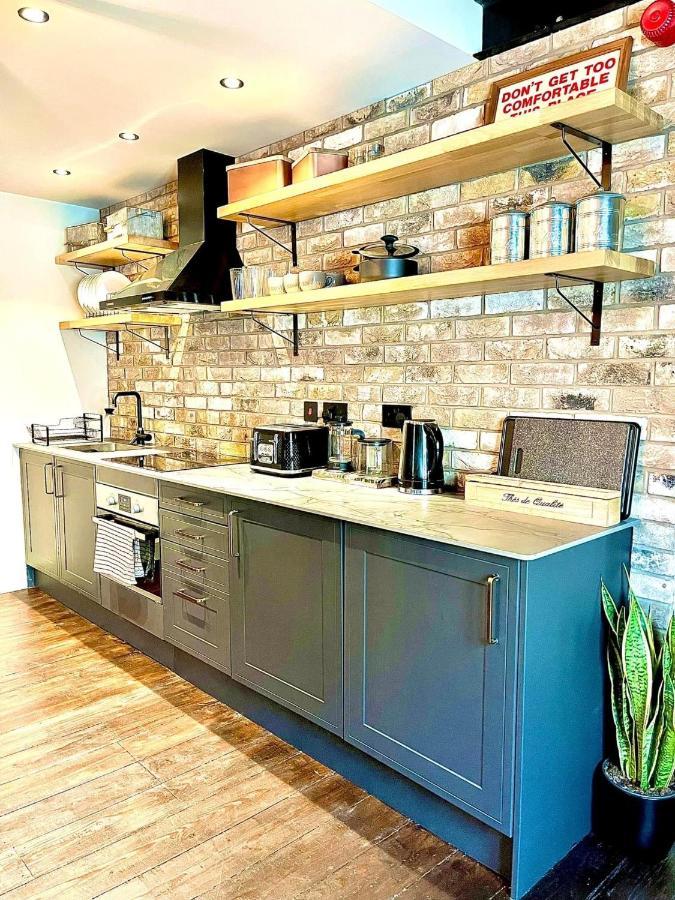 Loft 11 Stunning Luxury Nyc Loft Style Interior Designed 2Bd Apartment Excellent City Centre Location Mezzanine Cinema Room Designer Furniture Amazing Space Douglas Zewnętrze zdjęcie